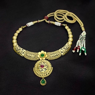Malini Mudhra Gold Necklace