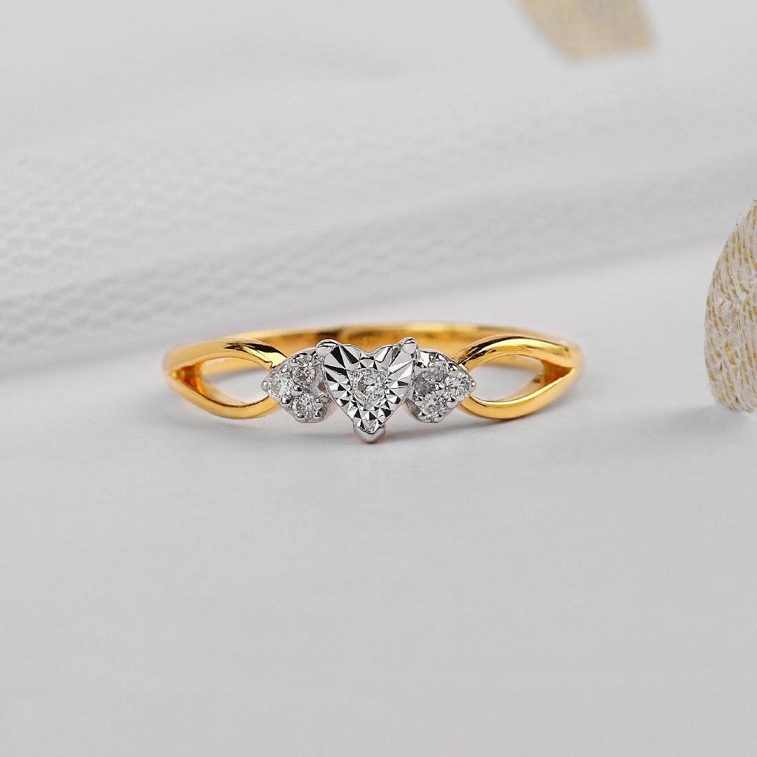 Sweetheart Miracle Plate Diamond Ring