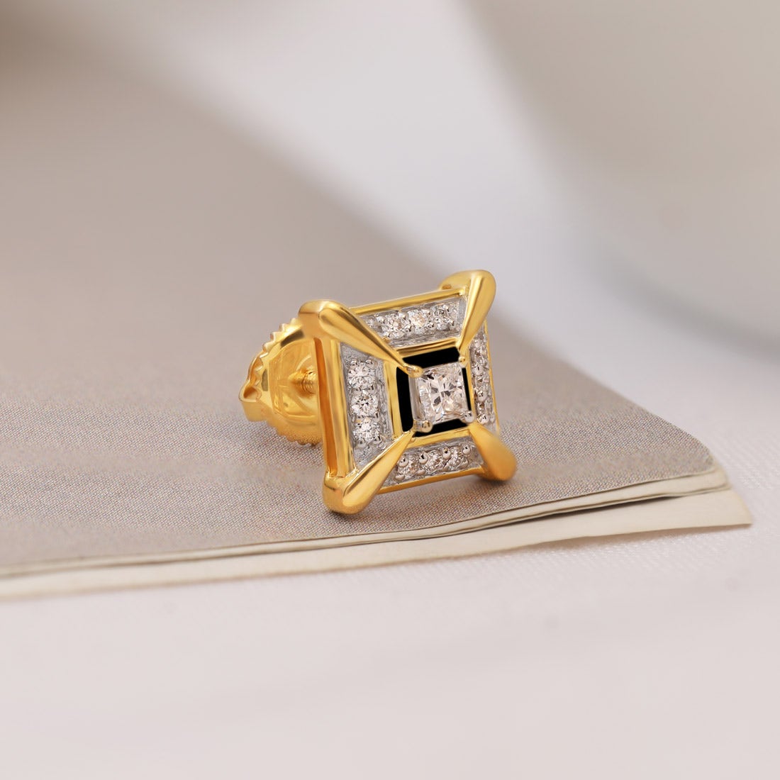 Oliver Diamond Ear Stud For Men