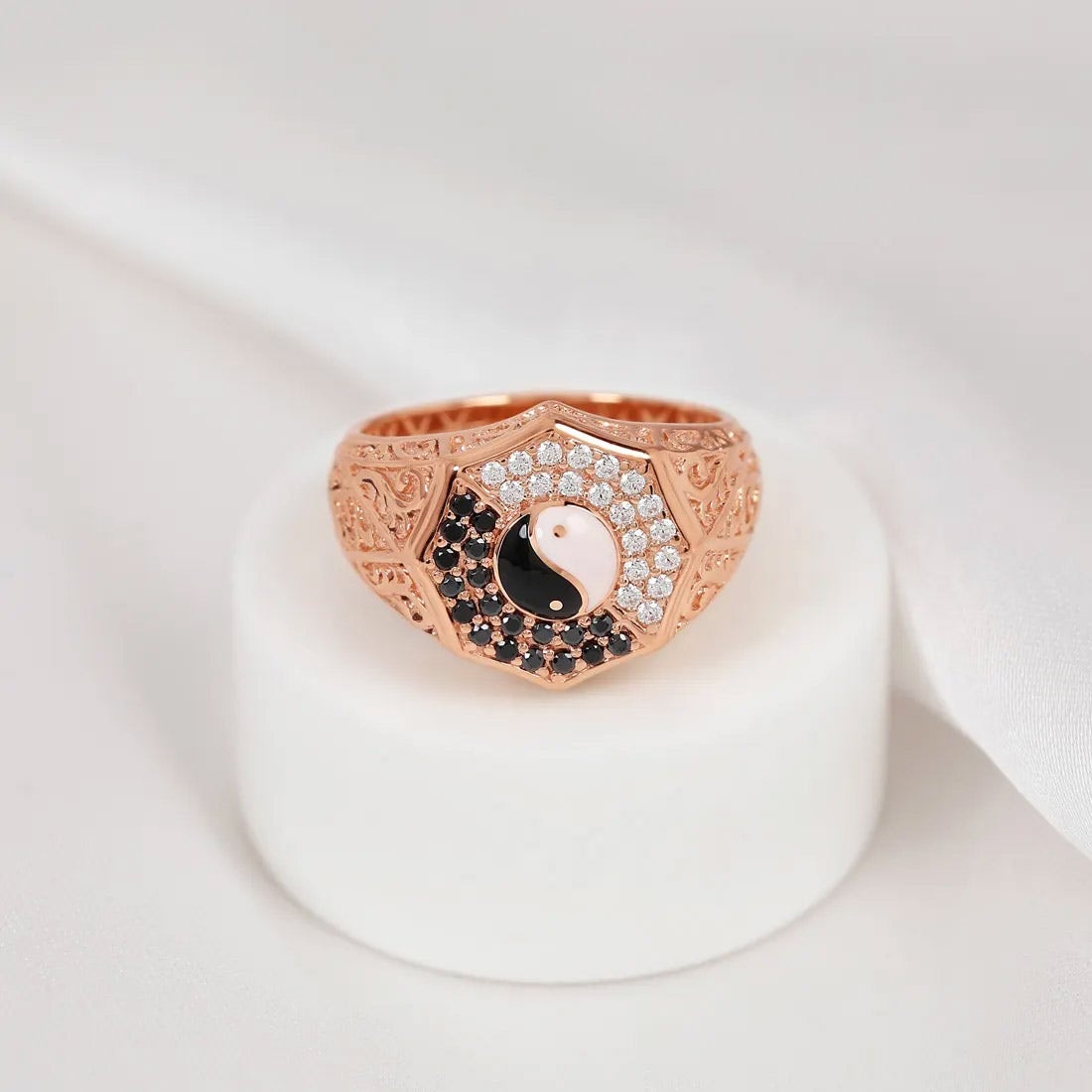 Kiaan Gold And Gemstone Mens Ring