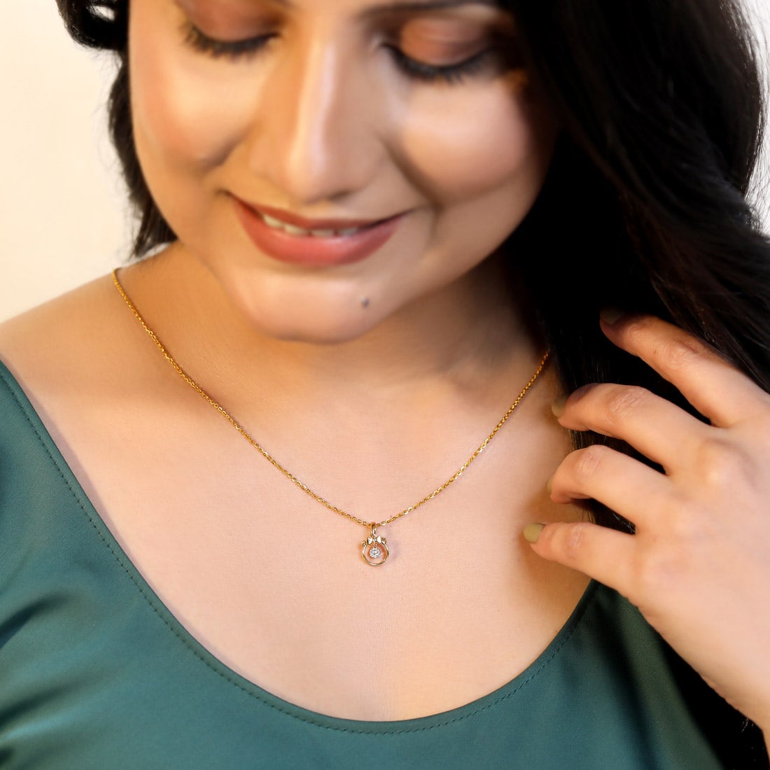 Fadila Diamond Pendant