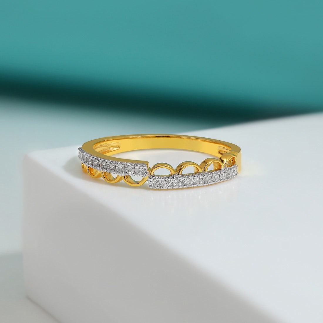 Zigzag Diamond Ring