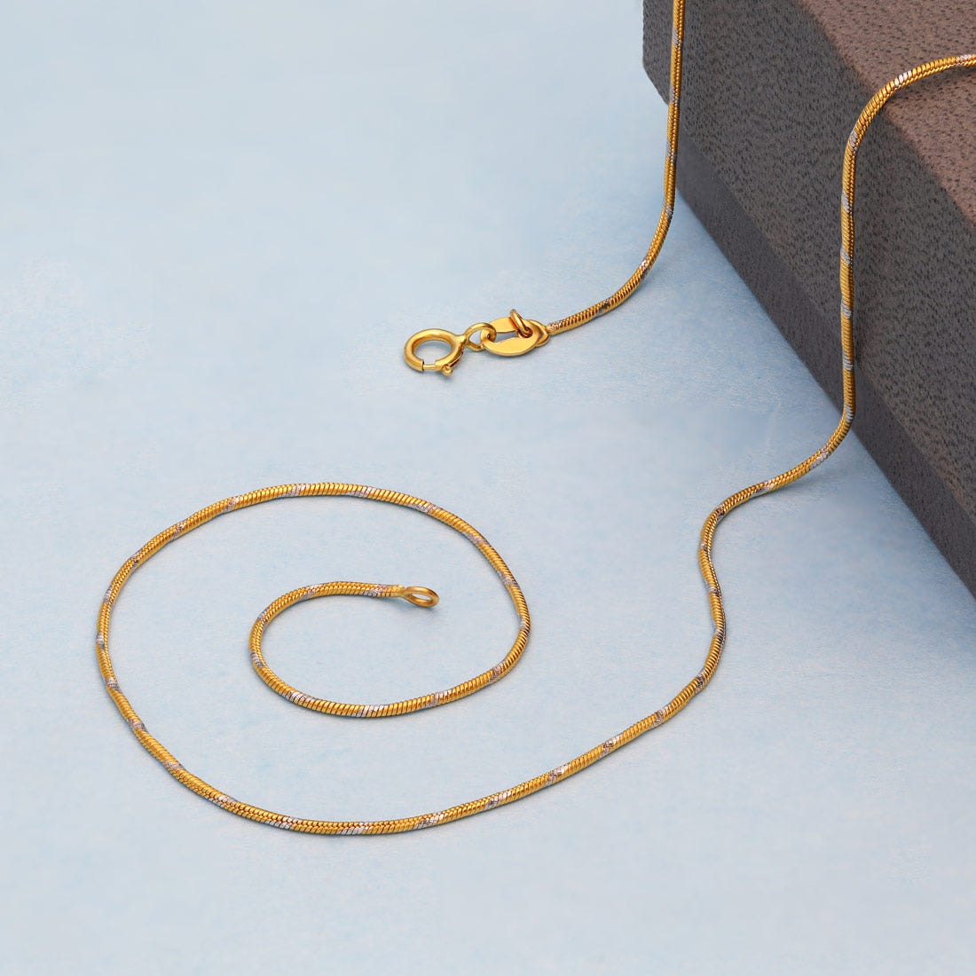 Larisa Gold Chain