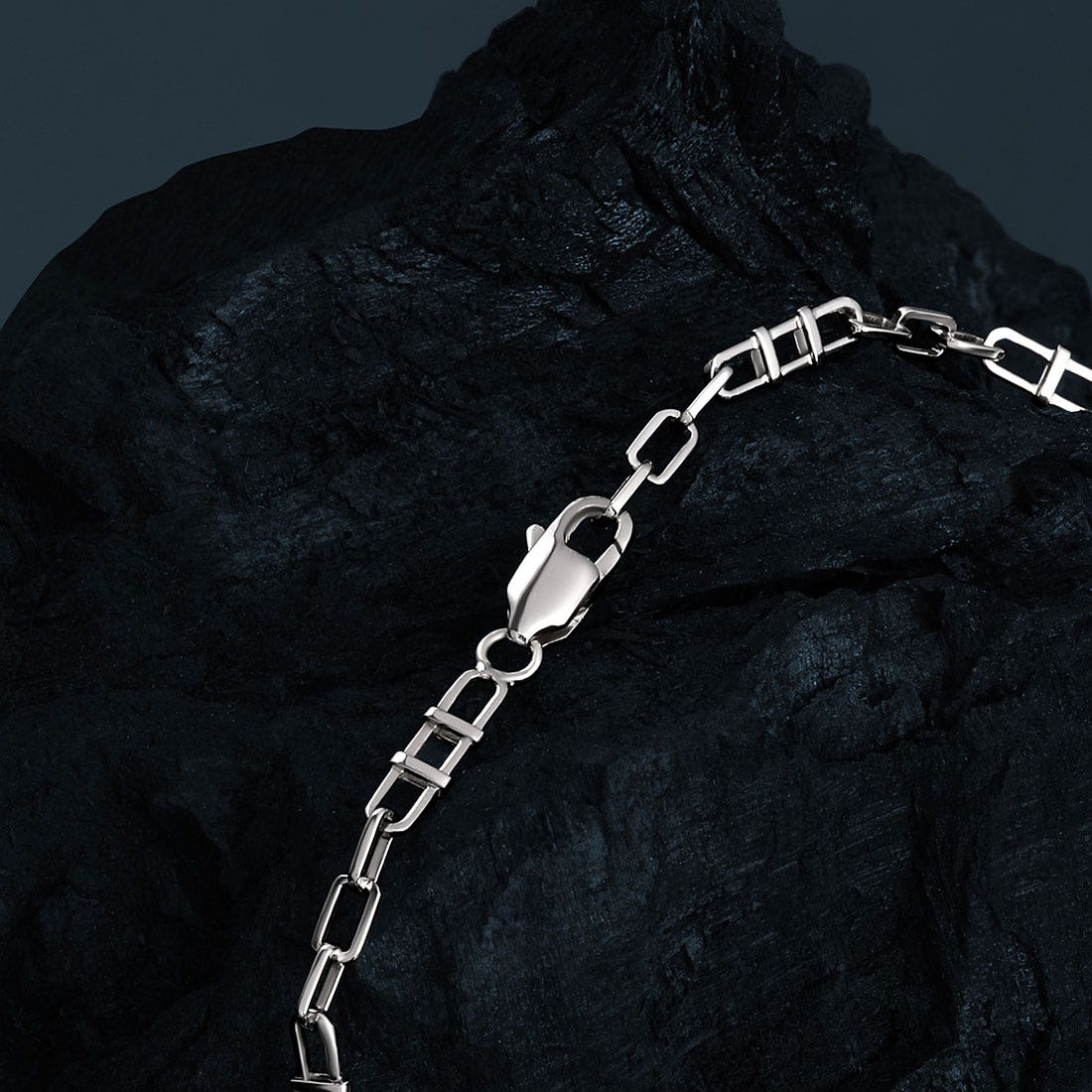 Bull Platinum Chain