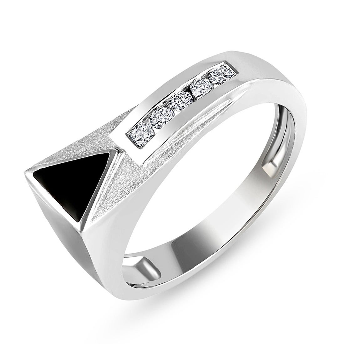 Desirable Platinum And Diamond Ring