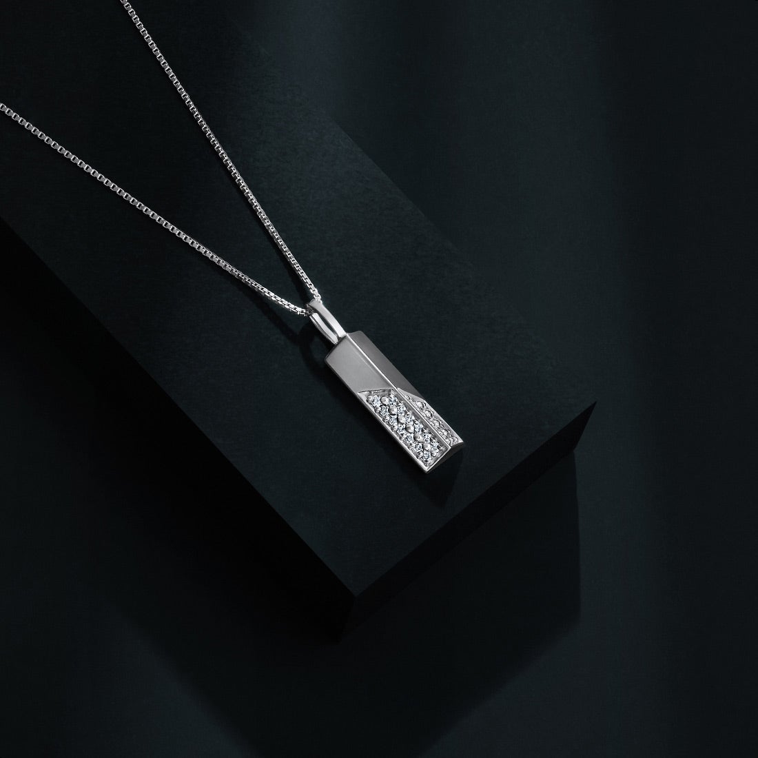 Rexo Platinum And Diamond Pendant