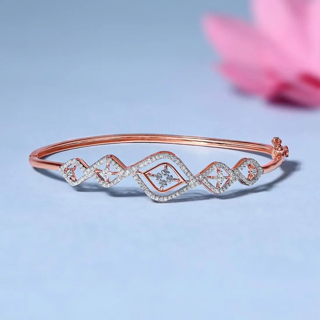 Zenia Diamond Oval Bracelet