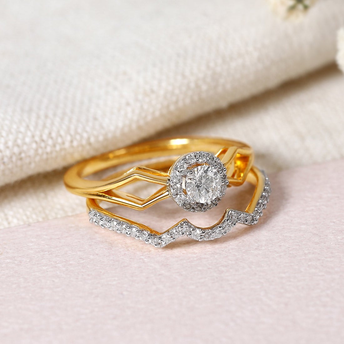 Majestic Solitaire Diamond Ring