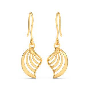 Scallop Gold Earrings