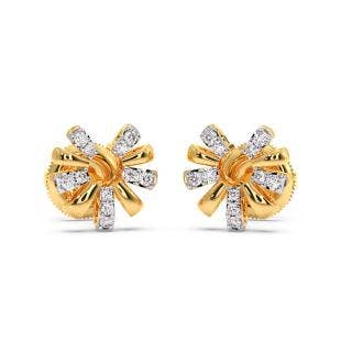 Fan Of Finesse Diamond Stud Earrings