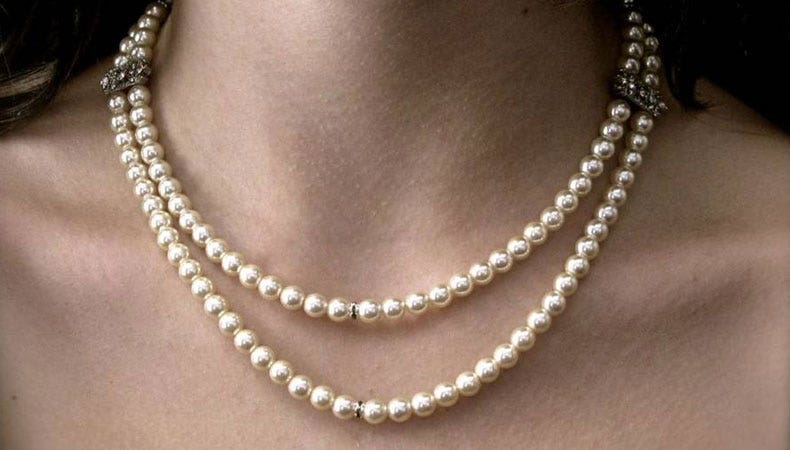 Pearls Necklace in Pearl Jewellery